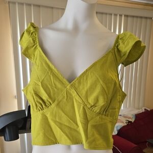 NWOT Green Crop Top